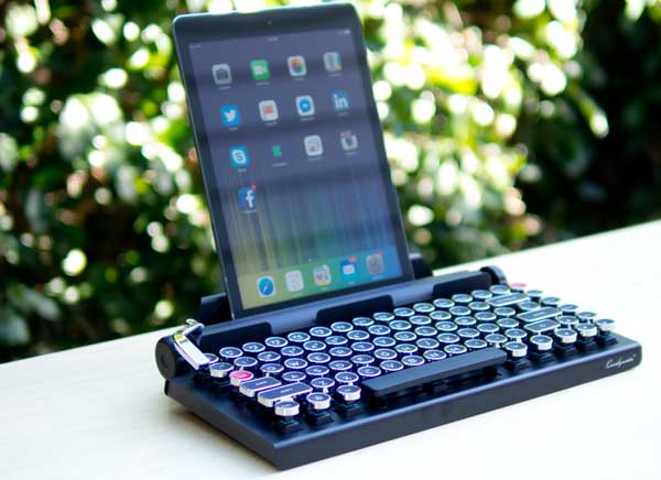 qwerkywriter-clavier-physique-ipad-tablette-bluetooth-1
