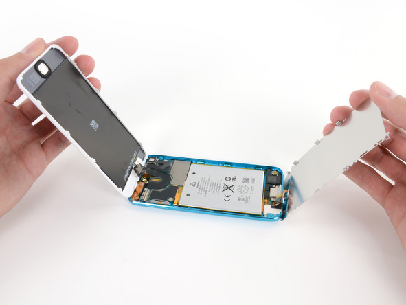 4-iPod-Touch-5G-2012-iFixIT-Demontage iPod Touch 5G 2012 - Demontage en Images