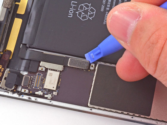 4-ipad-mini-demontage-ifixit Apple iPad Mini - Demontage en Images par iFixit (video)