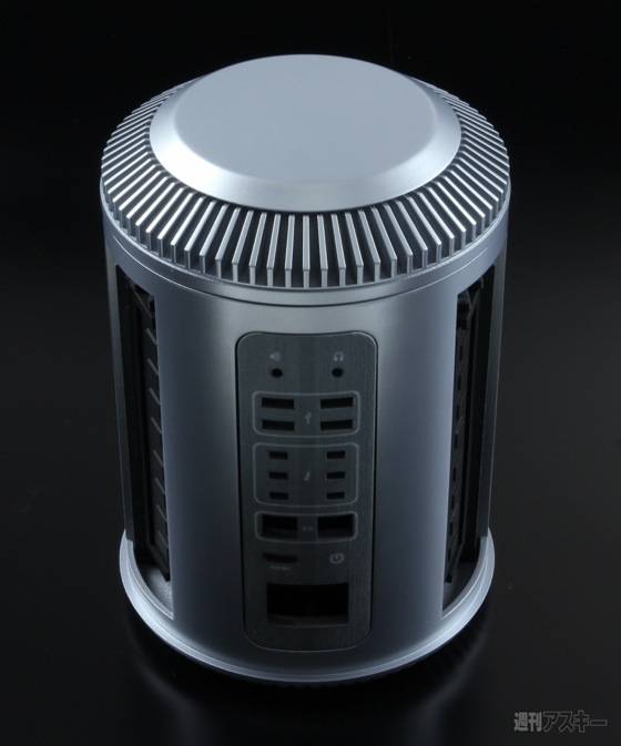 Mac-Pro-2013-MacPeople-Fabrique-Imprimante-3D-ZPrinter-04