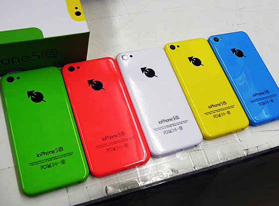 iosys-ioPhone5-Contrefacon-Clone-iPhone-5C-3