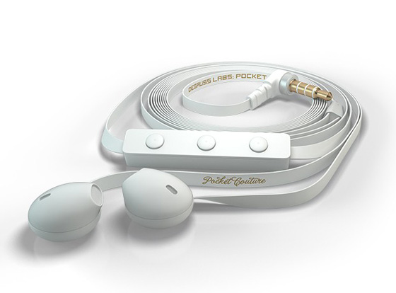 Pockets-Couture-Degauss-Labs-iPhone-EarPods-Cable-Plat-1