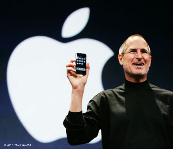 steve-jobs-iphone