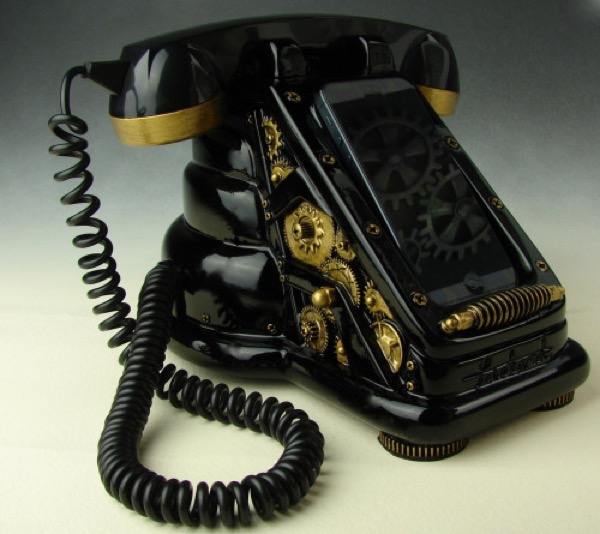 steampunk-iphone-6-plus-dock-telephone-fixe-retro-3