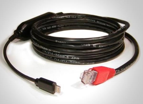 cable-adaptateur-lightning-ethernet-iphone-ipad-2