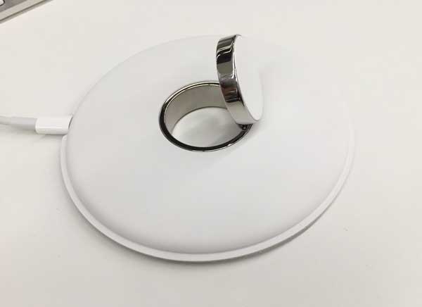 apple-watch-magnetic-charging-dock-chargeur-3