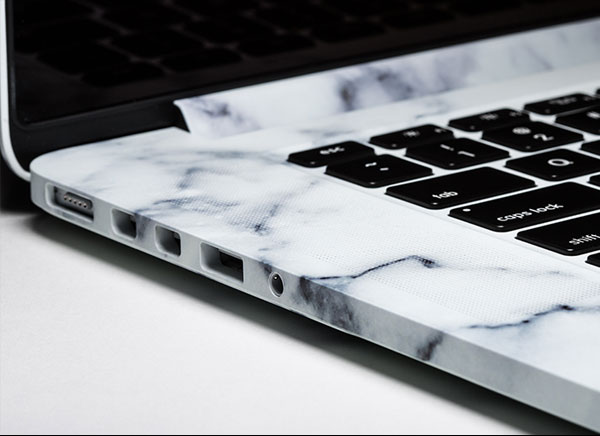 colorware-macbook-pro-marble-marbre-personnalisation-4