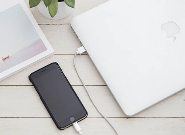 asap-connect-cable-magnetique-lightning-microusb-iphone-4