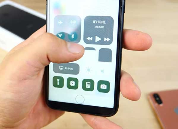 ntrefacon clone iphone x chine 3 - Déballage d'une Bluffante Contrefaçon iPhone X à 300 $ (video)