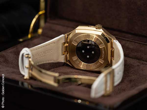 coque montre apple luxe or argent diamants