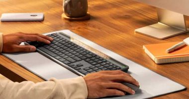 logitech-signature-slim-solar-plus-k980-claviers-sans-fil-solaire-bluetooth-mac-pc-ios-prix