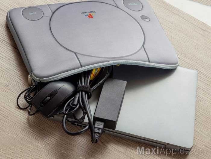 housse-protection-etui-playstation-one-macbook-pro-ipad-ordinateur-portable-prix