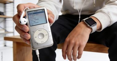 pourquoi-jeunes-achetent-ipod-friction-maxxing-ipod-generation-z-occasion-2026